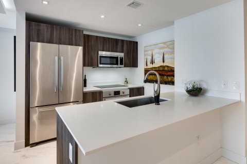 Condominio en venta en Miami, Florida, 2 dormitorios, 107.86 m2 № 2146404 - foto 15