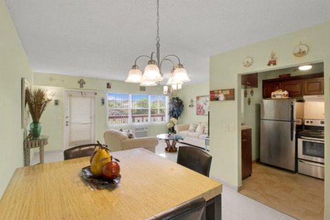 Купить кондоминиум в Бока-Ратон, Флорида 3 комнаты, 66.89м2, № 2083250 - фото 13
