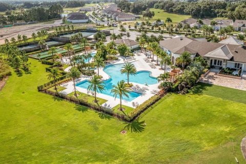 Villa ou maison à vendre à Kissimmee, Floride: 2 chambres, 144.65 m2 № 2341887 - photo 24