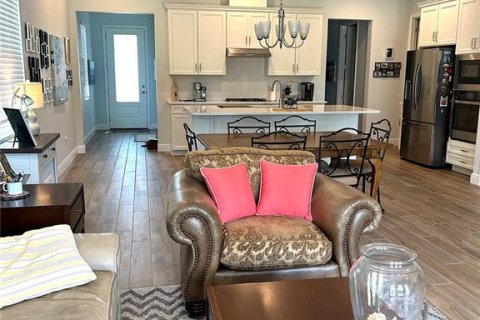 Villa ou maison à vendre à Kissimmee, Floride: 2 chambres, 144.65 m2 № 2341887 - photo 5