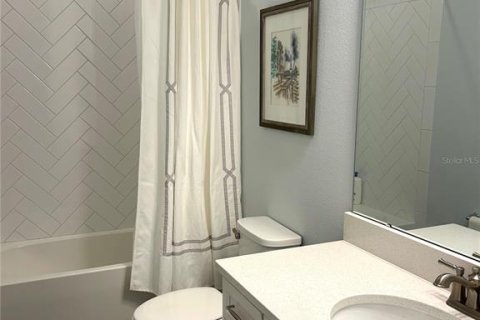 Villa ou maison à vendre à Kissimmee, Floride: 2 chambres, 144.65 m2 № 2341887 - photo 16