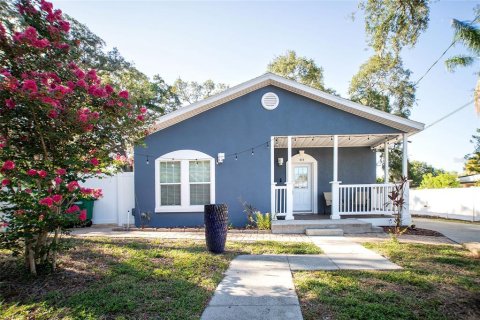 Casa en Safety Harbor, Florida 3 dormitorios, 139.35 m2 № 2201165