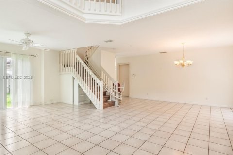 House in Cooper City, Florida 3 bedrooms, 195.84 sq.m. № 2088116 - photo 3
