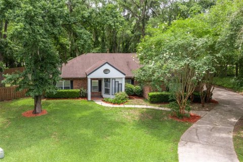 House in Gainesville, Florida 4 bedrooms, 221.29 sq.m. № 1785527 - photo 5