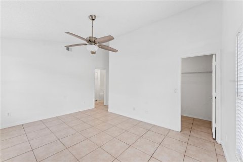 Casa en alquiler en Orlando, Florida, 4 dormitorios, 172.61 m2 № 1905196 - foto 23