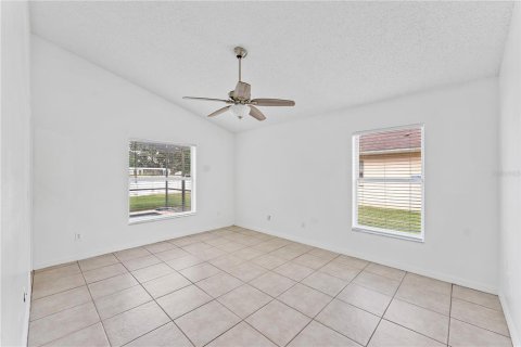 Casa en alquiler en Orlando, Florida, 4 dormitorios, 172.61 m2 № 1905196 - foto 21