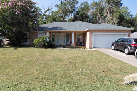 Casa en Ocala, Florida 4 dormitorios, 208.01 m2 № 2239287