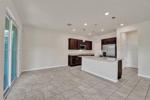 Touwnhouse à louer à Hollywood, Floride: 3 chambres, 165.37 m2 № 1997594 - photo 7