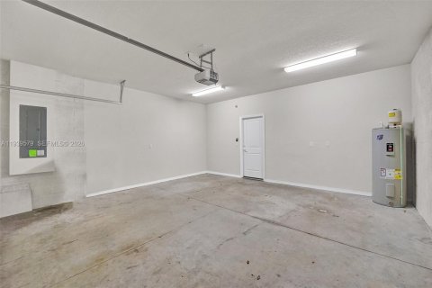 Touwnhouse à louer à Hollywood, Floride: 3 chambres, 165.37 m2 № 1997594 - photo 14