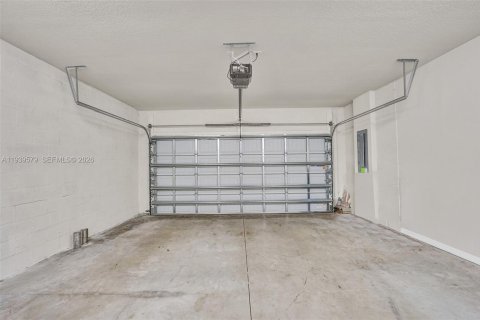 Touwnhouse à louer à Hollywood, Floride: 3 chambres, 165.37 m2 № 1997594 - photo 13