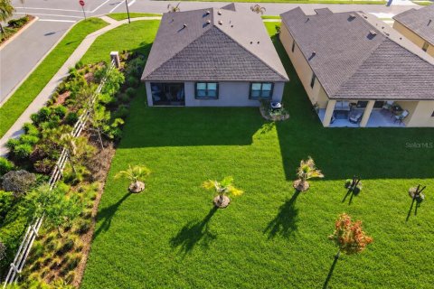 Villa ou maison à vendre à Palm Bay, Floride: 4 chambres, 170.01 m2 № 2408709 - photo 3