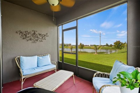 Villa ou maison à vendre à Palm Bay, Floride: 4 chambres, 170.01 m2 № 2408709 - photo 8