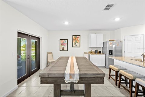 Villa ou maison à vendre à Palm Bay, Floride: 4 chambres, 170.01 m2 № 2408709 - photo 14