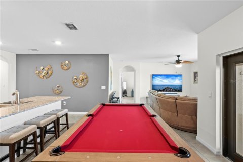 Villa ou maison à vendre à Palm Bay, Floride: 4 chambres, 170.01 m2 № 2408709 - photo 15