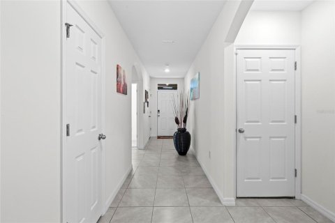 Villa ou maison à vendre à Palm Bay, Floride: 4 chambres, 170.01 m2 № 2408709 - photo 18