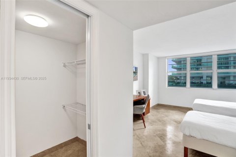Condominio en venta en Miami Beach, Florida, 2 dormitorios, 115.01 m2 № 1992958 - foto 26