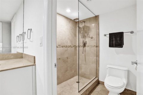 Condominio en venta en Miami Beach, Florida, 2 dormitorios, 115.01 m2 № 1992958 - foto 23