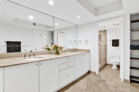 Condominio en venta en Miami Beach, Florida, 2 dormitorios, 115.01 m2 № 1992958 - foto 22