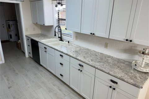 Casa en venta en Bushnell, Florida, 3 dormitorios, 137.68 m2 № 1542696 - foto 24