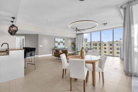 Condo in Orlando, Florida, 2 bedrooms № 2218024 - photo 9