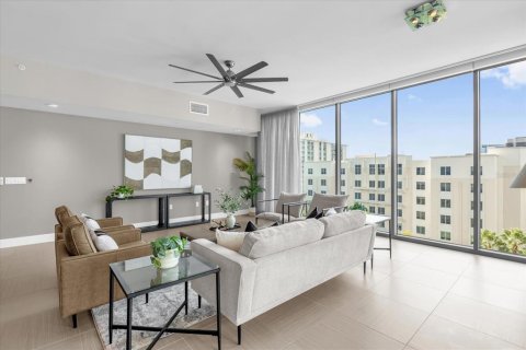 Condo in Orlando, Florida, 2 bedrooms № 2218024 - photo 7