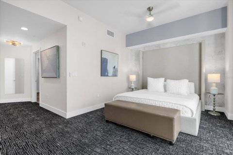 Condo in Orlando, Florida, 2 bedrooms № 2218024 - photo 24