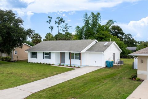 Villa ou maison à louer à Port Charlotte, Floride: 3 chambres, 119.19 m2 № 2408504 - photo 27