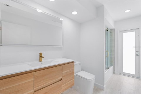Villa ou maison à louer à Port Charlotte, Floride: 3 chambres, 119.19 m2 № 2408504 - photo 17