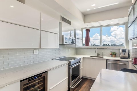 Copropriété à vendre à Fort Lauderdale, Floride: 2 chambres, 130.25 m2 № 2421132 - photo 18