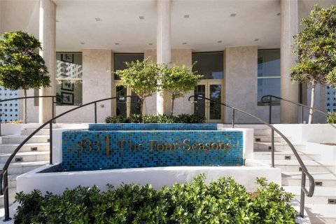 Copropriété à vendre à Fort Lauderdale, Floride: 2 chambres, 130.25 m2 № 2421132 - photo 3