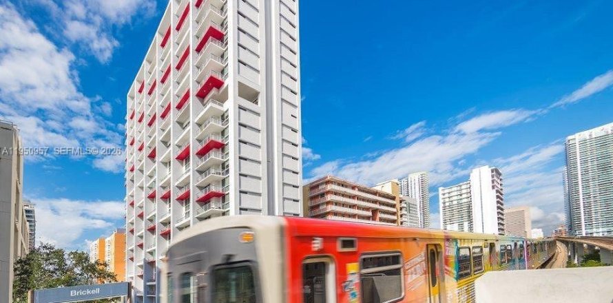 Appartement à Miami, Floride 3 chambres, 119.84 m2 № 2007641