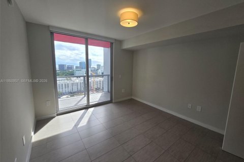Appartement à louer à Miami, Floride: 3 chambres, 119.84 m2 № 2007641 - photo 18