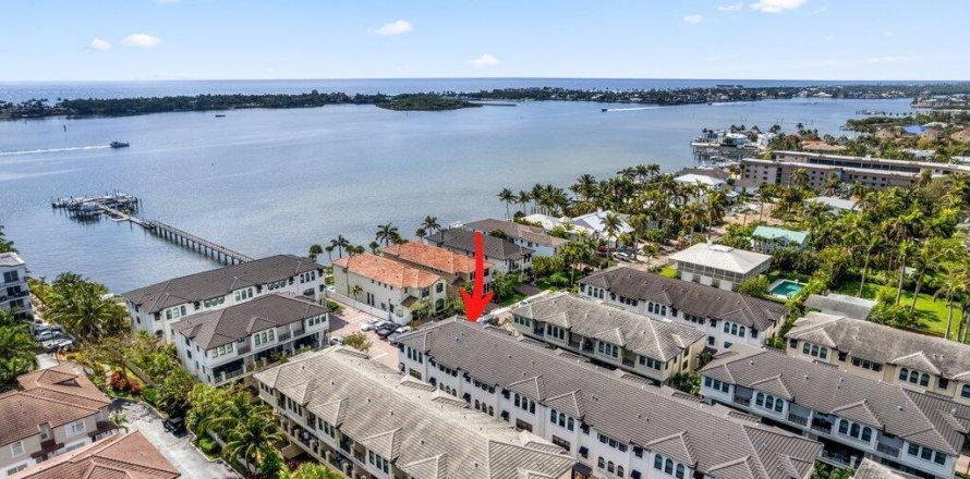 Touwnhouse à Boynton Beach, Floride 3 chambres, 231.05 m2 № 1160416