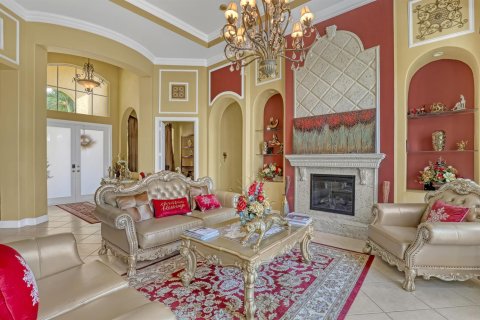 House in Lake Worth, Florida 6 bedrooms, 407 sq.m. № 2190204 - photo 12