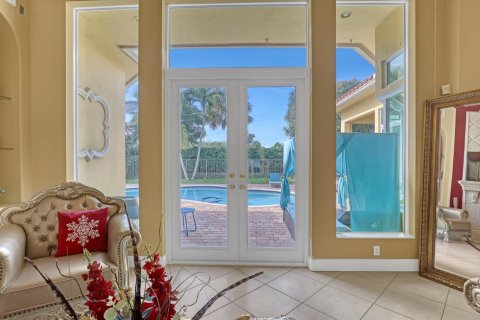 House in Lake Worth, Florida 6 bedrooms, 407 sq.m. № 2190204 - photo 11