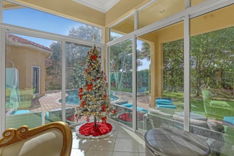 House in Lake Worth, Florida 6 bedrooms, 407 sq.m. № 2190204 - photo 20