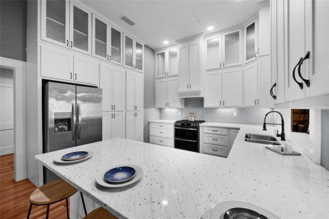 House in High Springs, Florida 4 bedrooms, 204.48 sq.m. № 1888462 - photo 9