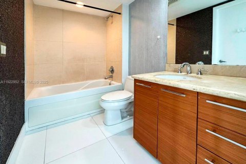 Copropriété à louer à Miami, Floride: 1 chambre, 74.32 m2 № 1976751 - photo 12