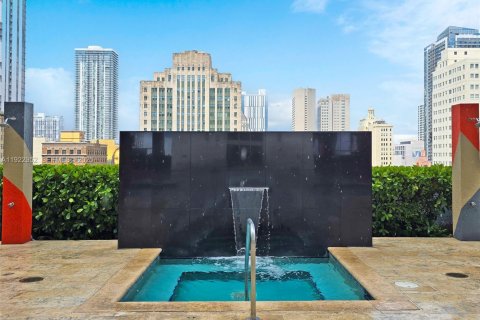 Copropriété à louer à Miami, Floride: 1 chambre, 74.32 m2 № 1976751 - photo 17