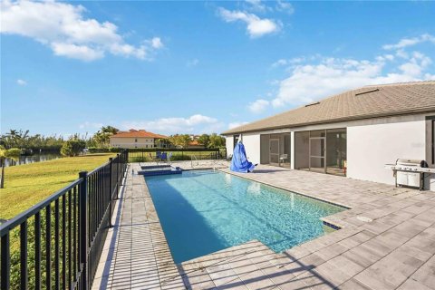Immobilier commercial à vendre à Punta Gorda, Floride: 669 chambres, 269.23 m2 № 2420335 - photo 24