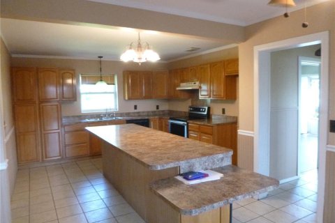 House in Fort Meade, Florida 3 bedrooms, 169.08 sq.m. № 1807517 - photo 6