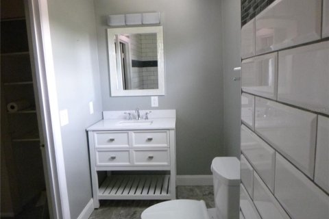 House in Fort Meade, Florida 3 bedrooms, 169.08 sq.m. № 1807517 - photo 19