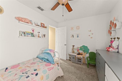 House in Deltona, Florida 4 bedrooms, 160.07 sq.m. № 1754794 - photo 21