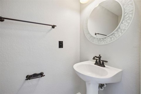 Townhouse in Orlando, Florida 2 bedrooms, 102.75 sq.m. № 2377928 - photo 14