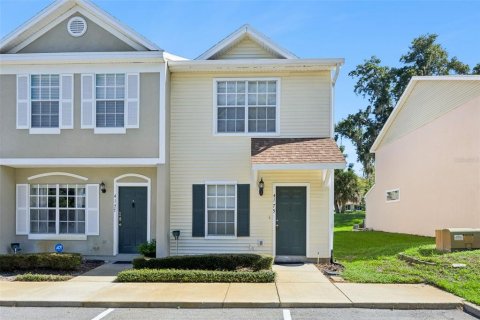 Townhouse in Orlando, Florida 2 bedrooms, 102.75 sq.m. № 2377928