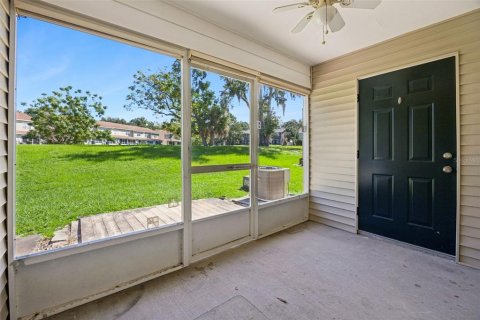 Townhouse in Orlando, Florida 2 bedrooms, 102.75 sq.m. № 2377928 - photo 15