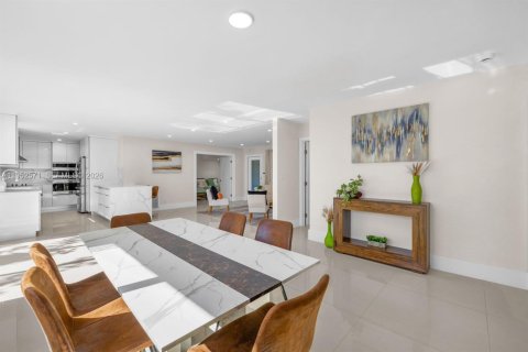 Casa en venta en Wilton Manors, Florida, 3 dormitorios, 140.65 m2 № 2008696 - foto 12