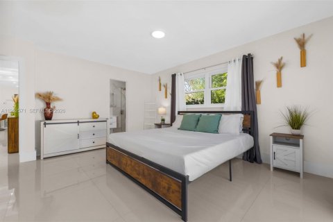 Casa en venta en Wilton Manors, Florida, 3 dormitorios, 140.65 m2 № 2008696 - foto 14