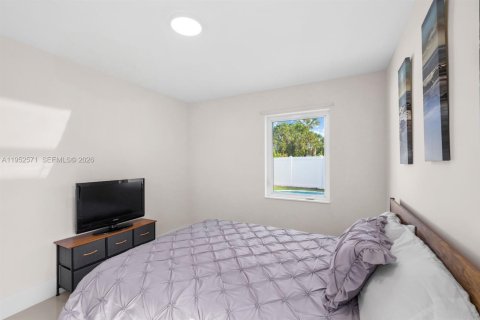 Casa en venta en Wilton Manors, Florida, 3 dormitorios, 140.65 m2 № 2008696 - foto 21