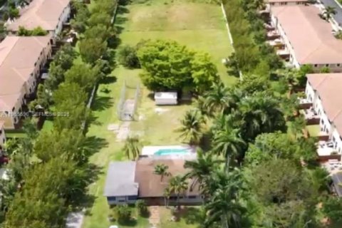 Villa ou maison à Davie, Floride 4 chambres, 218.51 m2 № 2027309